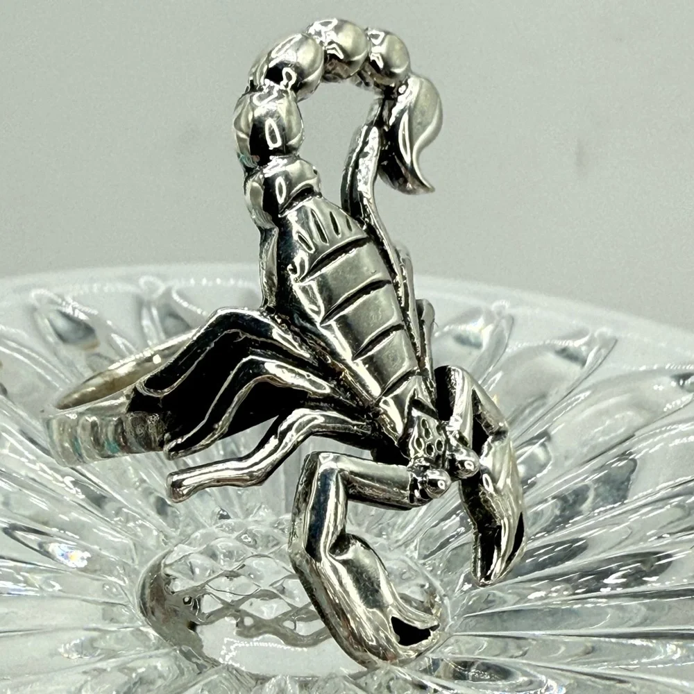 Vintage Navajo Sterling Silver Scorpion Statement Ring – Size 8.5, Signed “S”